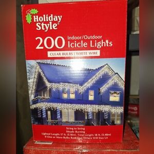 NEW 200 Icicle Christmas Lights